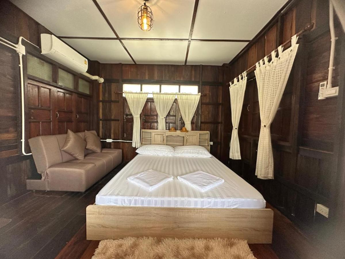 ม่วนใจ๋ปันสุข โฮมสเตย์แอนคาเฟ่ Muanjai Punsuk Homestay And Cafe 촘통 외부 사진