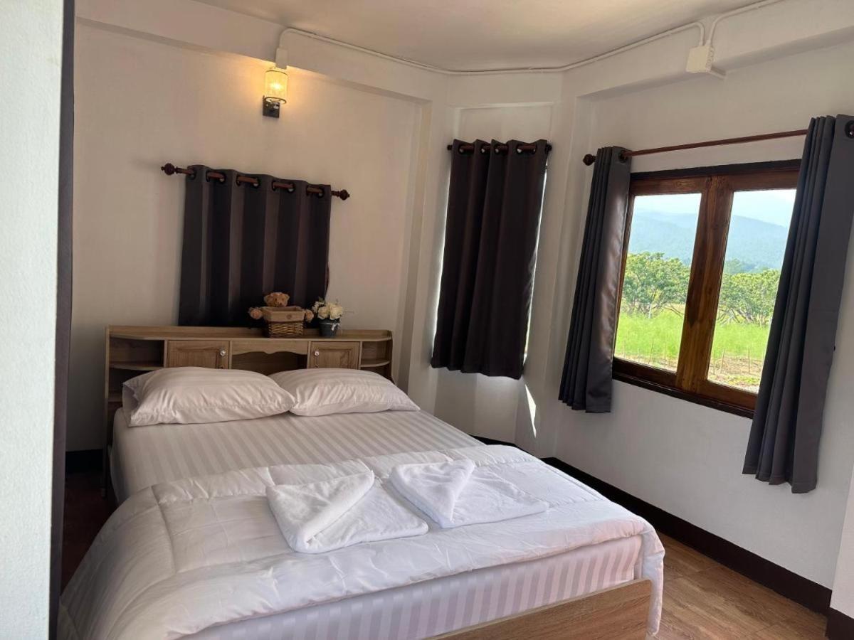 ม่วนใจ๋ปันสุข โฮมสเตย์แอนคาเฟ่ Muanjai Punsuk Homestay And Cafe 촘통 외부 사진