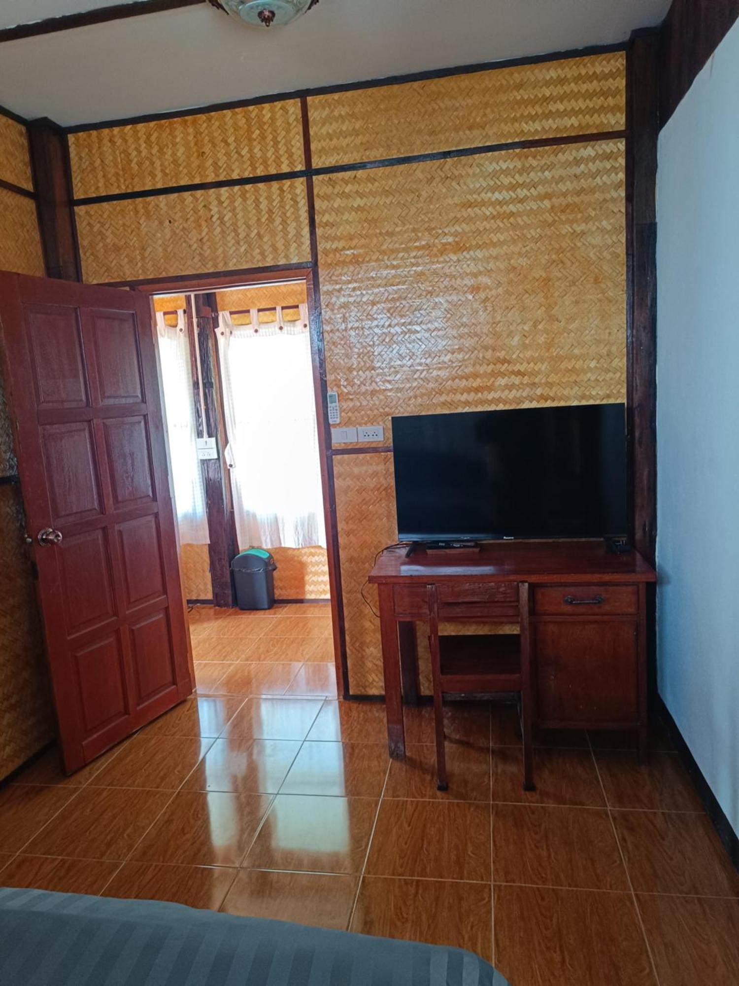 ม่วนใจ๋ปันสุข โฮมสเตย์แอนคาเฟ่ Muanjai Punsuk Homestay And Cafe 촘통 외부 사진
